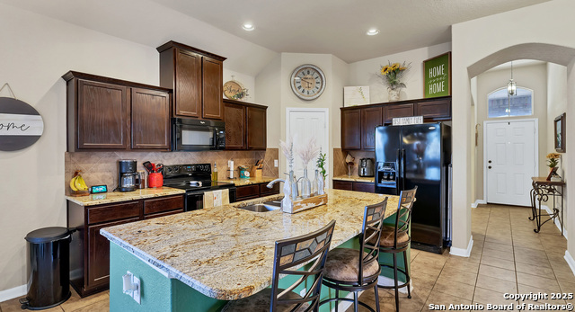 Image 5 of 20 For 11323 Oaks Hike