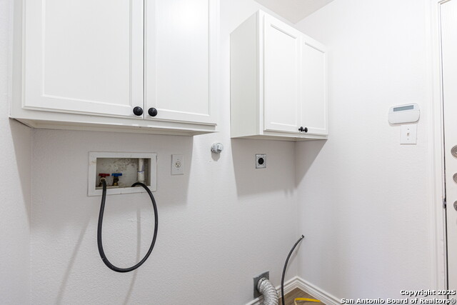 Listing photo id 35 for 228 Sophia Cir