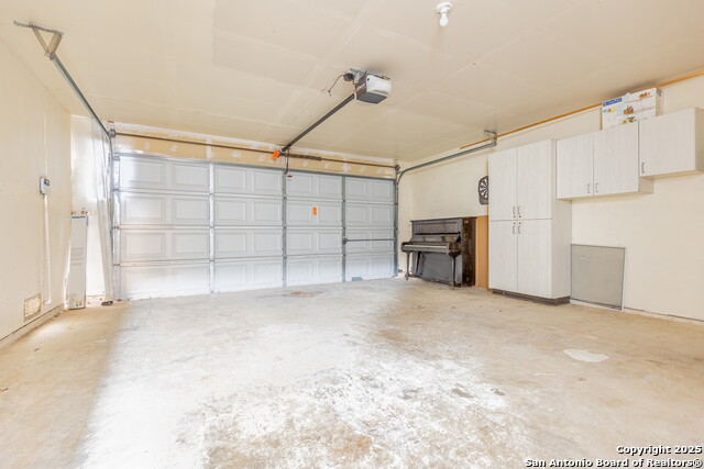 Listing photo id 36 for 228 Sophia Cir