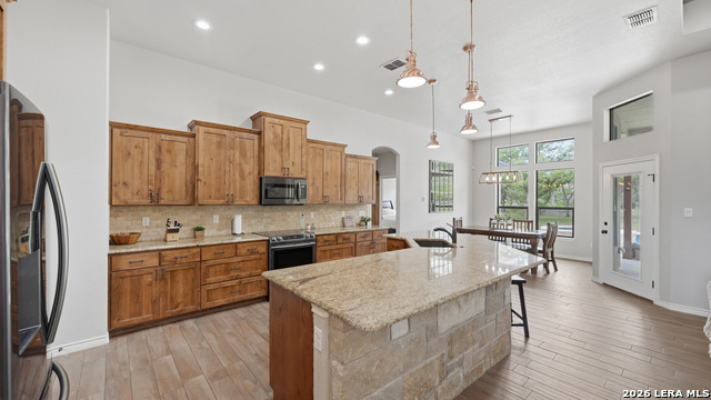 Image 13 of 66 For 129 Sendera Xing