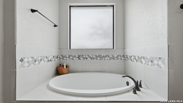 Image 39 of 66 For 129 Sendera Xing