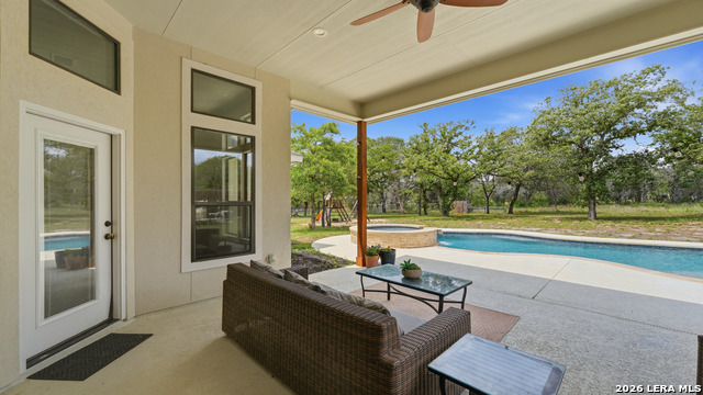 Image 44 of 66 For 129 Sendera Xing