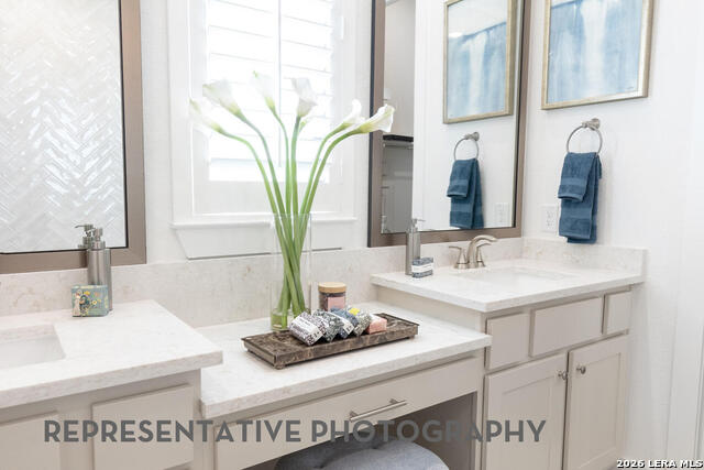 Image 18 of 44 For 2585 High Ground