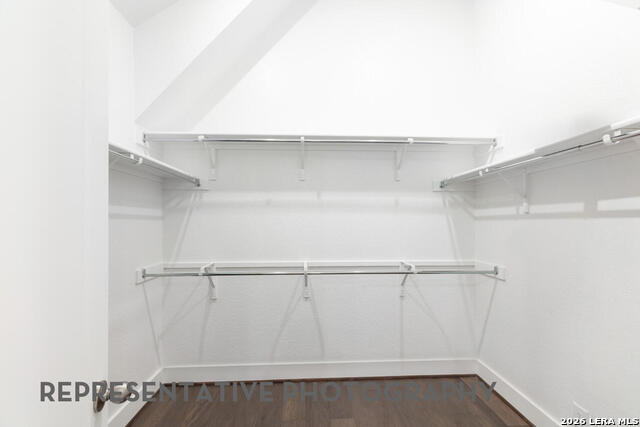 Image 21 of 44 For 2585 High Ground