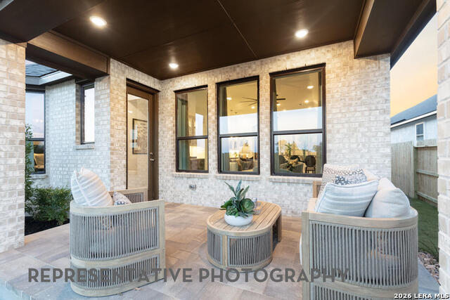 Image 38 of 44 For 2585 High Ground