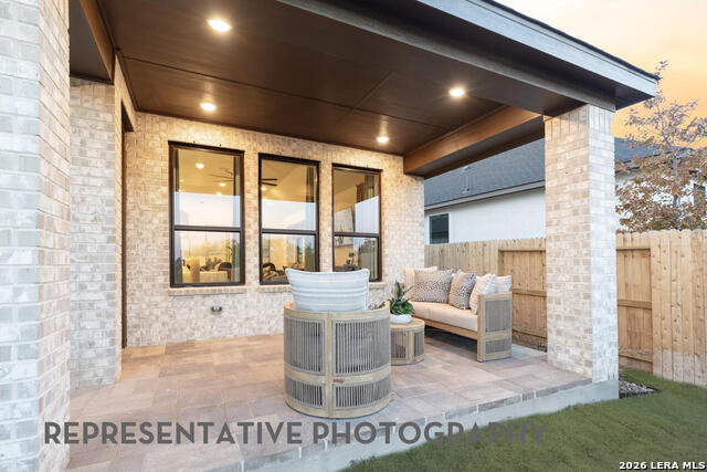 Image 40 of 44 For 2585 High Ground