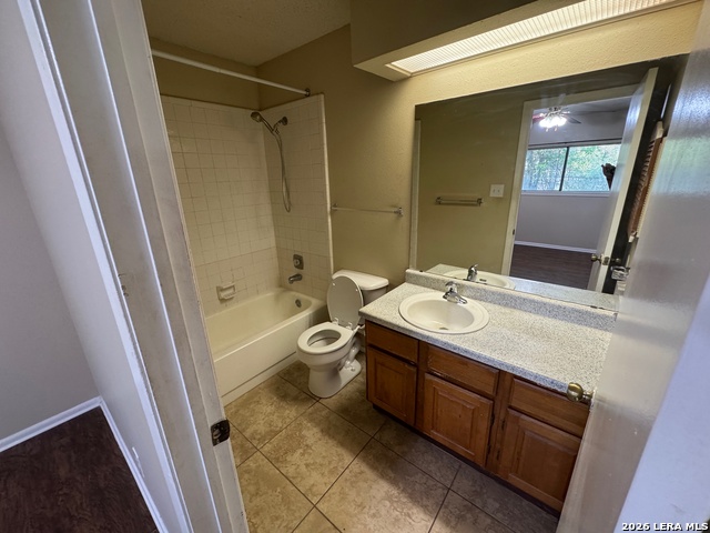 Image 12 of 16 For 7236 Rimwood