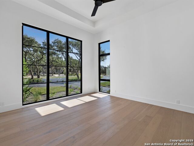 Image 41 of 62 For 116 Whittingham Rd