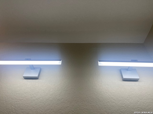 Listing photo id 9 for 5511 Pageland Dr