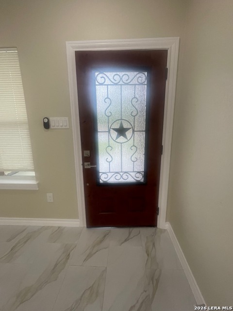 Listing photo id 0 for 5511 Pageland Dr