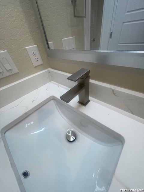 Listing photo id 3 for 5511 Pageland Dr