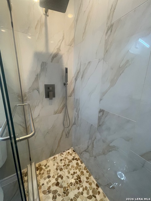 Listing photo id 4 for 5511 Pageland Dr