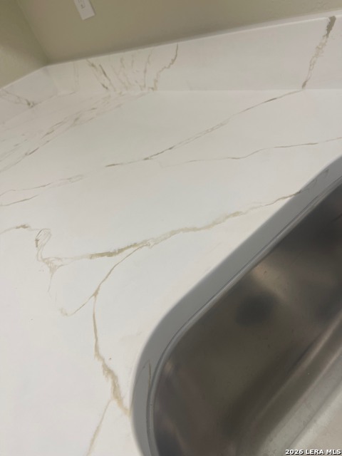 Listing photo id 6 for 5511 Pageland Dr