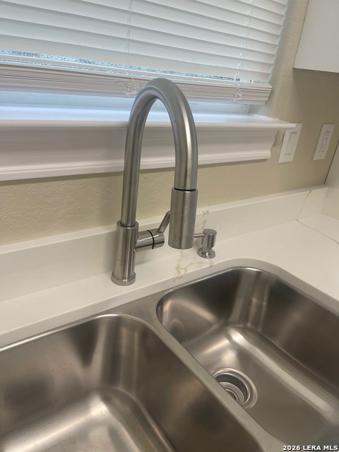 Listing photo id 7 for 5511 Pageland Dr