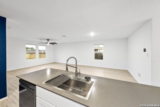 Image 12 of 42 For 401 Alta Vista Ter