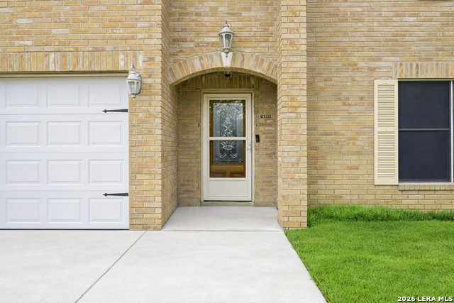 Image 3 of 35 For 17022 Irongate Rail