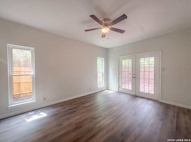 Image 10 of 27 For 15626 Dove Meadow St