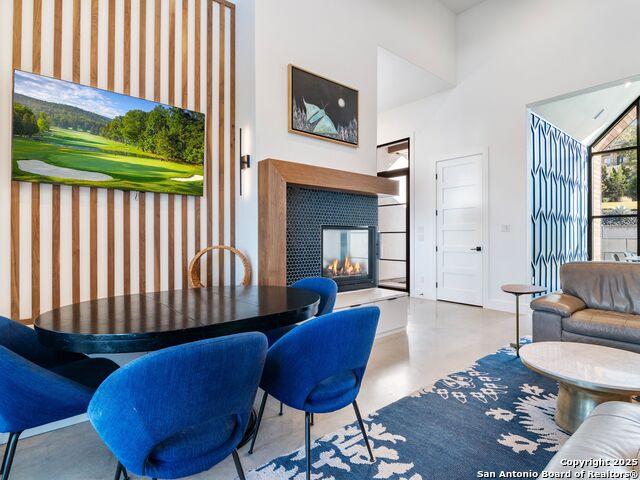 Image 12 of 62 For 10803 Nina Ridge