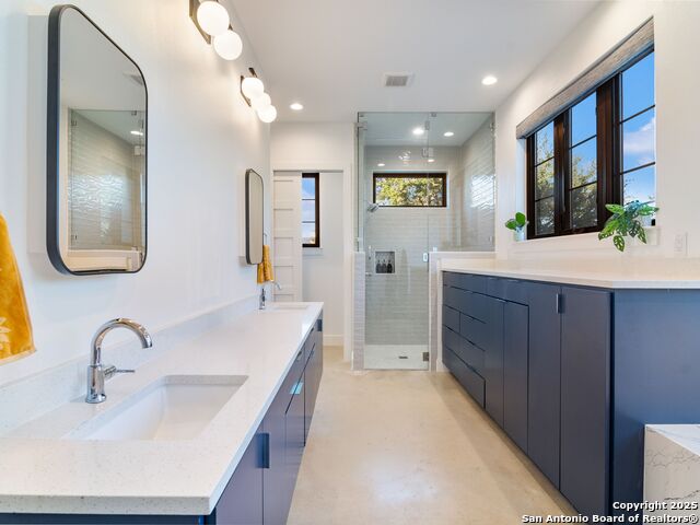 Image 40 of 62 For 10803 Nina Ridge