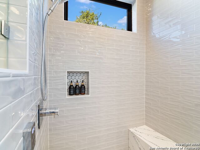 Image 43 of 62 For 10803 Nina Ridge