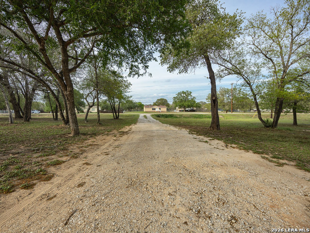 Image 4 of 45 For 135 Savannah Ridge