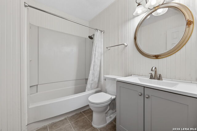 Image 19 of 23 For 11736 Spring Ridge Dr