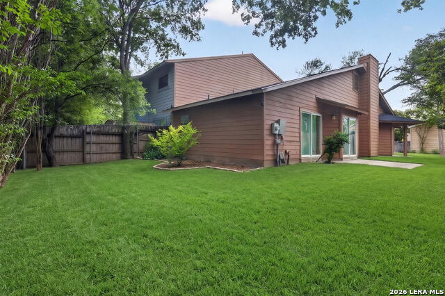 Image 22 of 23 For 11736 Spring Ridge Dr