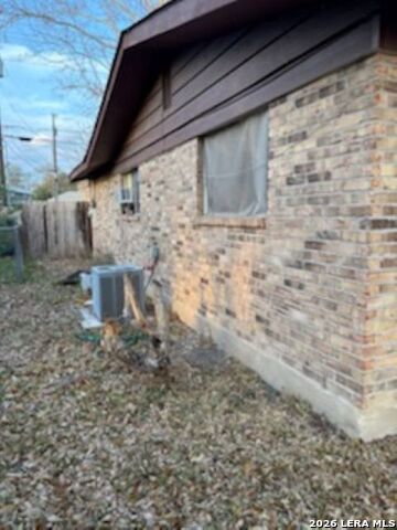 Image 16 of 22 For 139 Bobolink