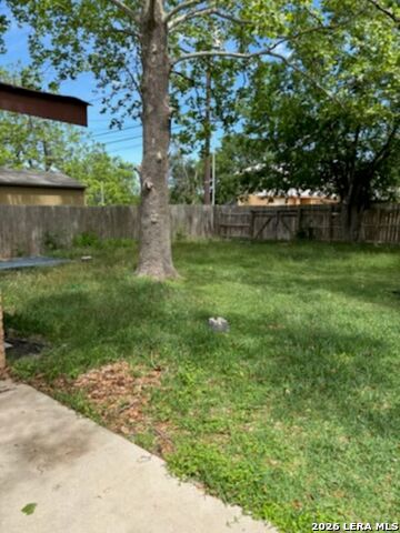 Image 17 of 22 For 139 Bobolink