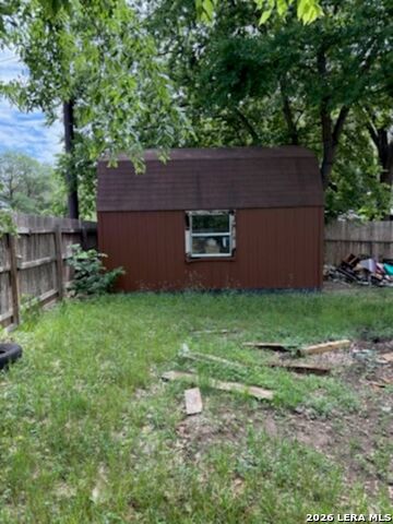 Image 22 of 22 For 139 Bobolink
