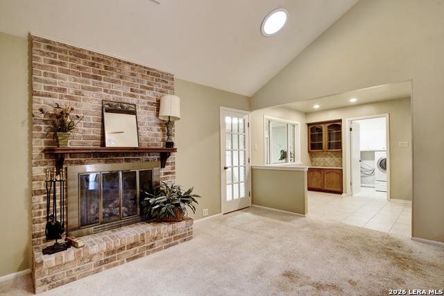 Image 13 of 31 For 2206 Blueberry Hill St