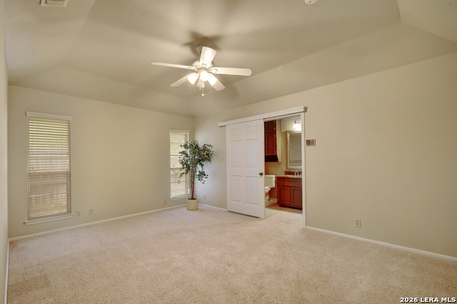 Image 21 of 31 For 2206 Blueberry Hill St