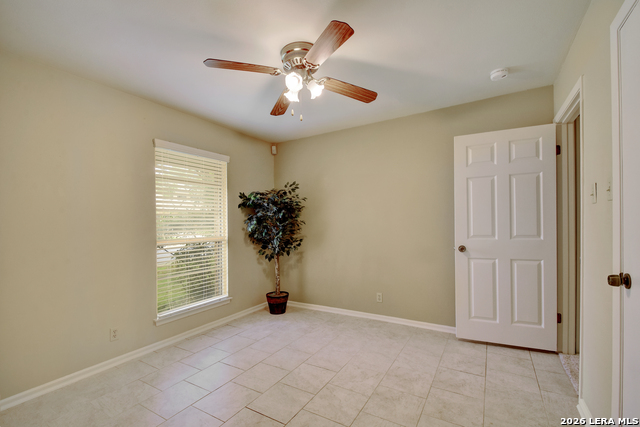 Image 23 of 31 For 2206 Blueberry Hill St