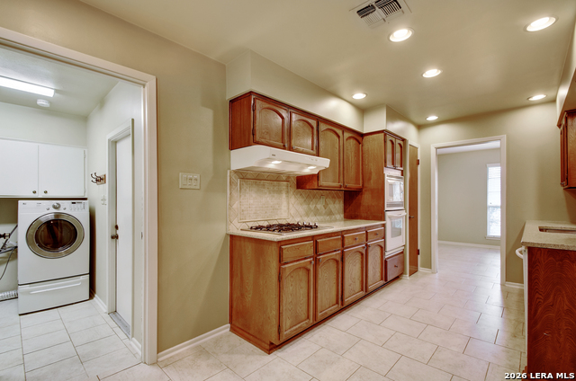 Image 9 of 31 For 2206 Blueberry Hill St