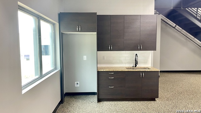 Image 44 of 73 For 7637 Fm 3009 801  801