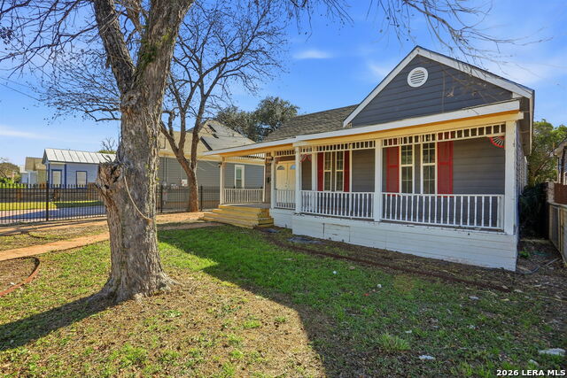 Image 3 of 24 For 202 Helena  