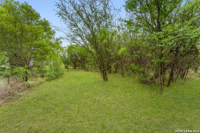 Image 22 of 25 For 17272 Fm 463