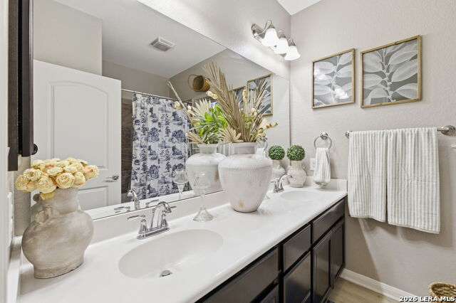 Image 30 of 47 For 238 Iron Gate