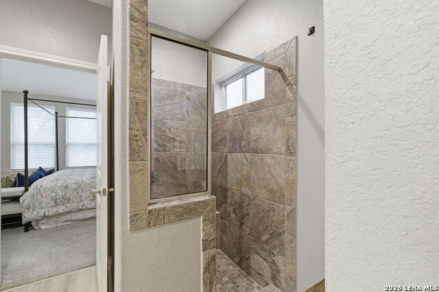 Image 43 of 47 For 238 Iron Gate