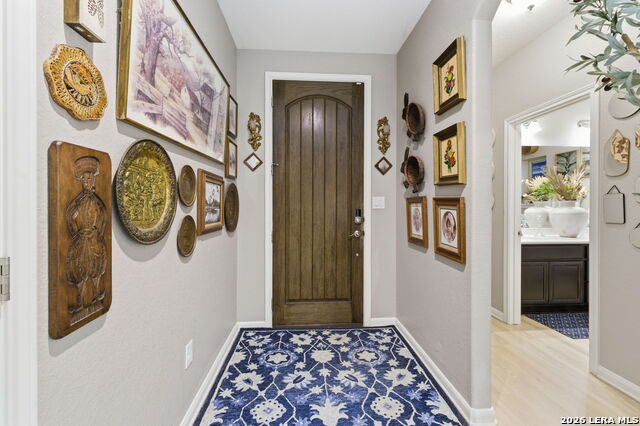 Image 6 of 47 For 238 Iron Gate