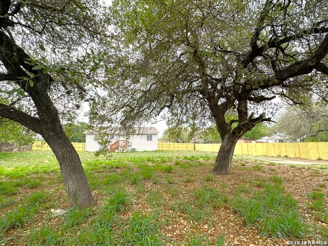 Details for 109 1st St N, Somerset, TX 78069