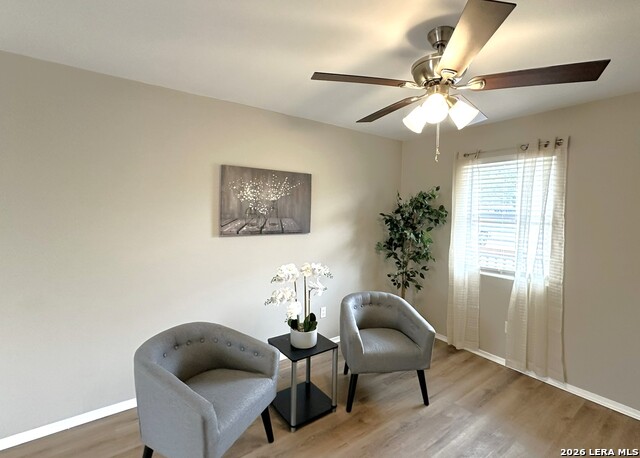 Image 2 of 11 For 109 1st St N