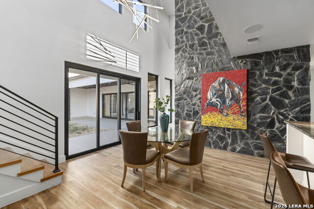 Image 19 of 43 For 25424 Fairway Vw