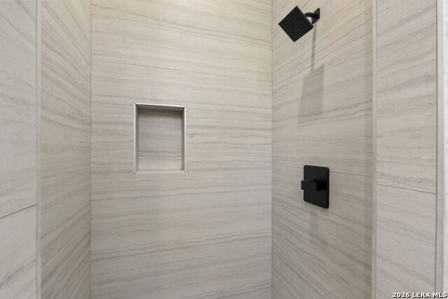 Image 36 of 43 For 25424 Fairway Vw