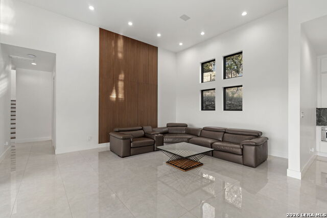 Image 8 of 43 For 25424 Fairway Vw