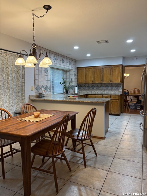 Image 12 of 27 For 2215 Oak Rnch