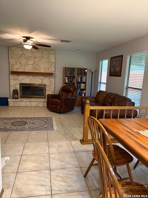 Image 13 of 27 For 2215 Oak Rnch