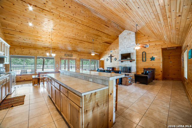 Image 34 of 50 For 170 Johnny Seibert