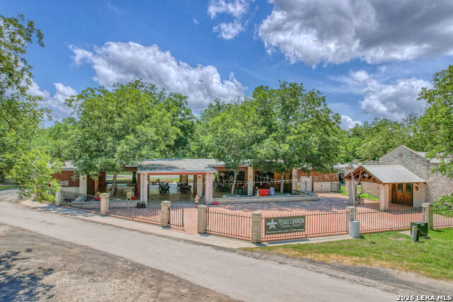 Image 38 of 50 For 170 Johnny Seibert