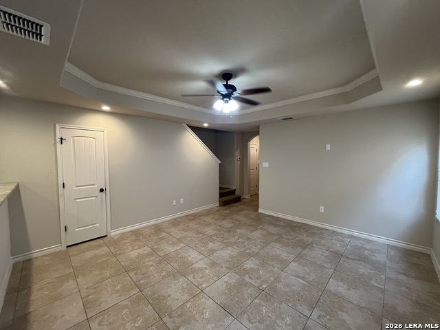 Image 4 of 27 For 6842 Lakeview Dr.  101